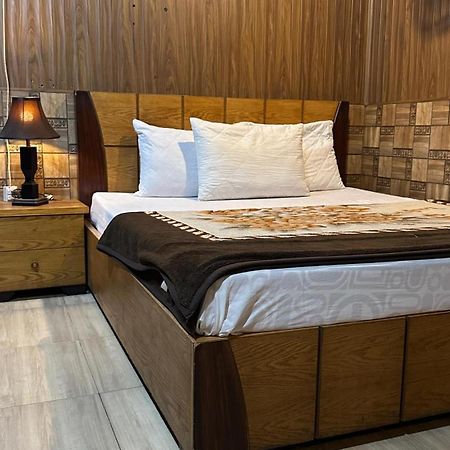 רוואלפינדי Baoo Jee Hotel Islamabad מראה חיצוני תמונה