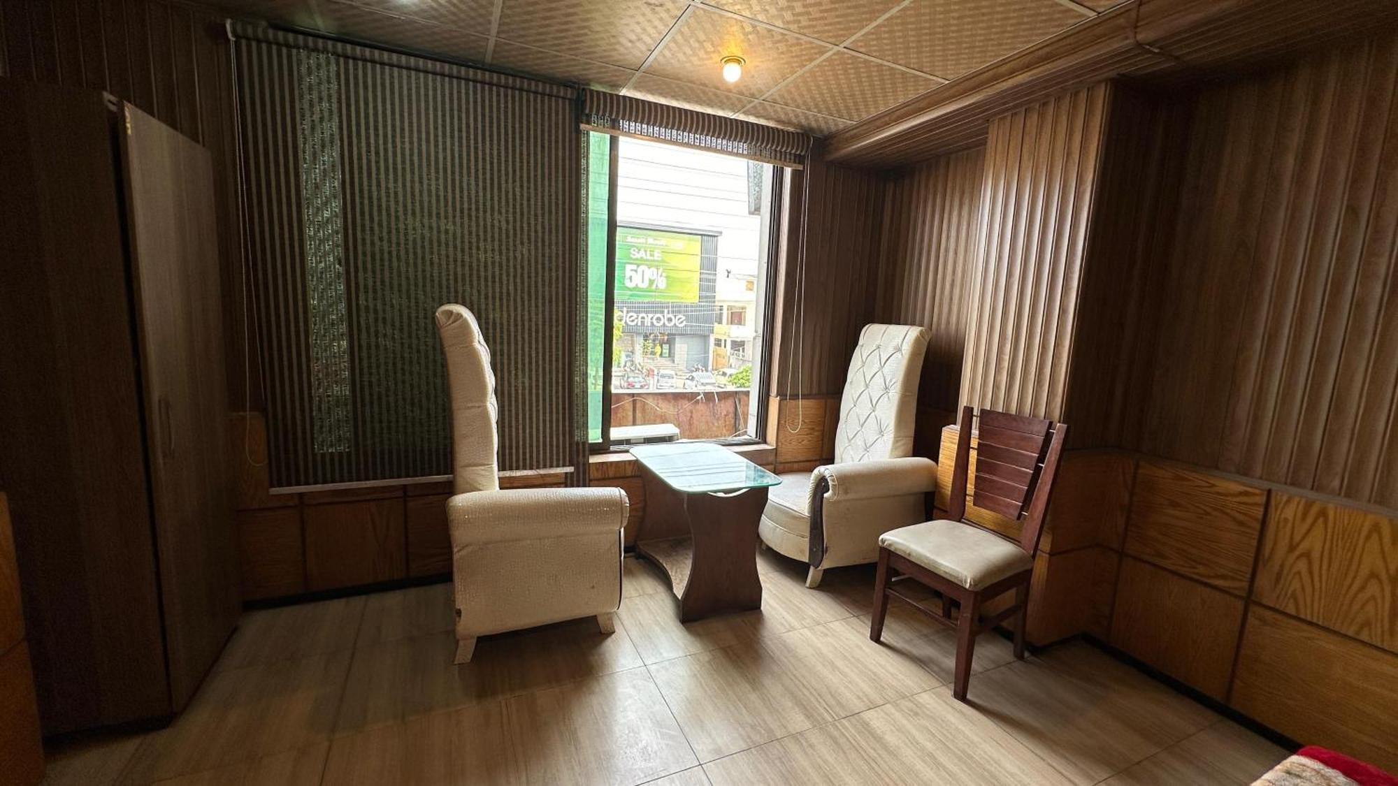 רוואלפינדי Baoo Jee Hotel Islamabad מראה חיצוני תמונה