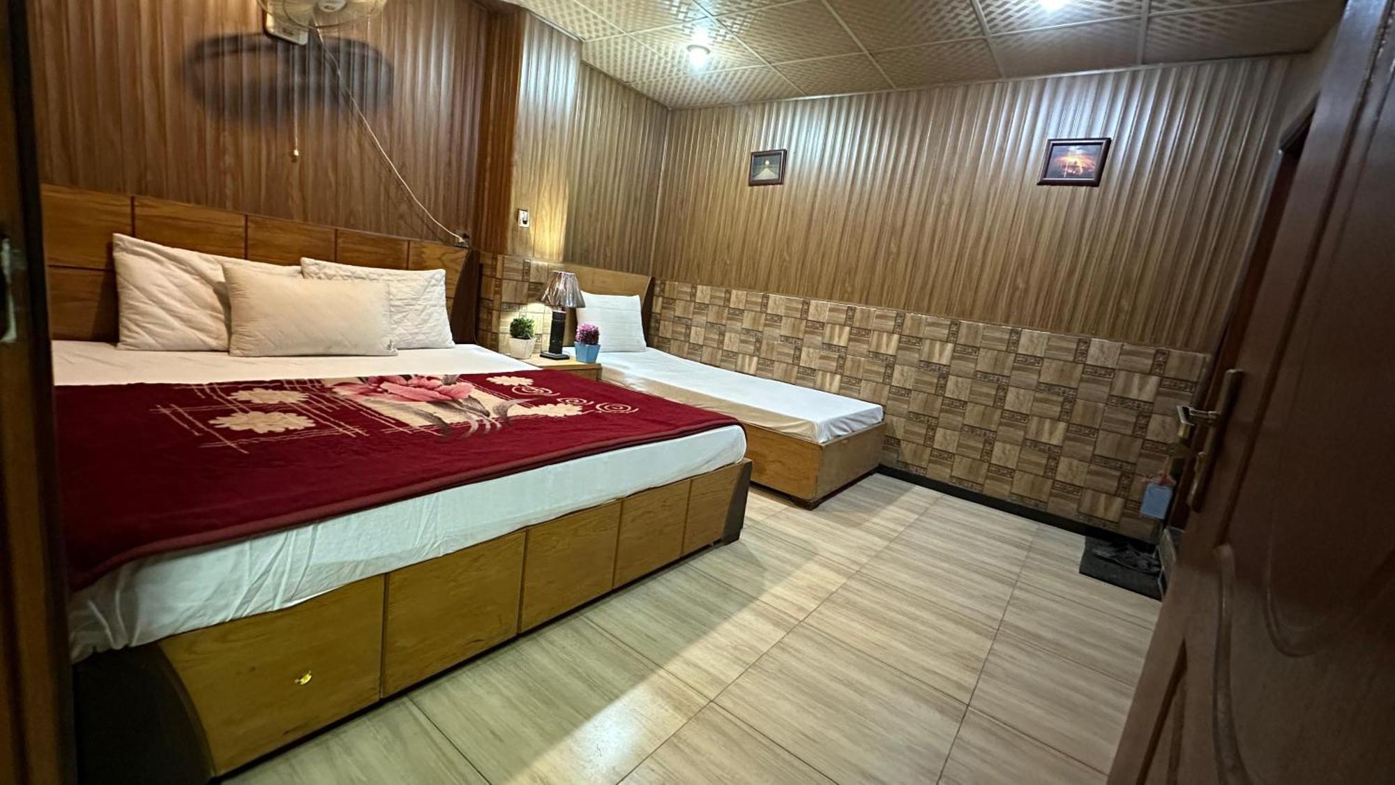 רוואלפינדי Baoo Jee Hotel Islamabad מראה חיצוני תמונה