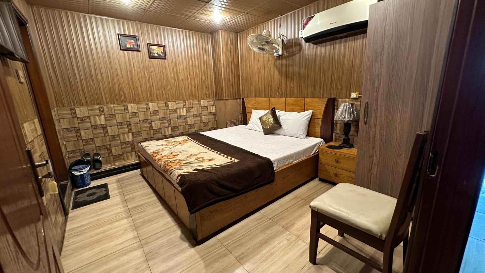 רוואלפינדי Baoo Jee Hotel Islamabad מראה חיצוני תמונה