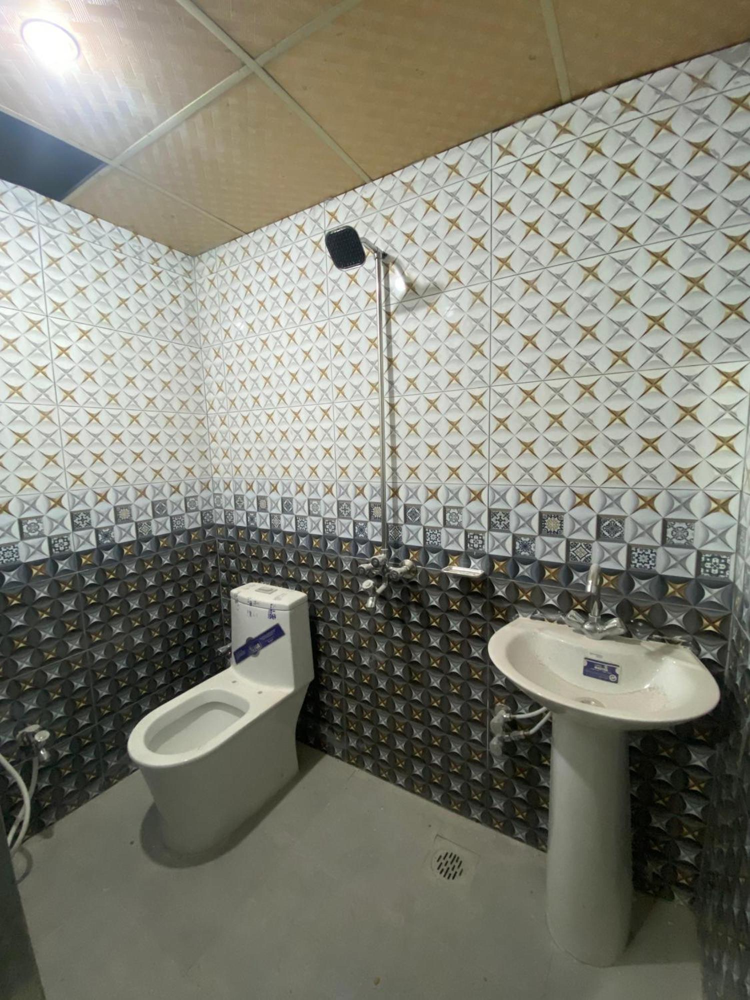 רוואלפינדי Baoo Jee Hotel Islamabad מראה חיצוני תמונה